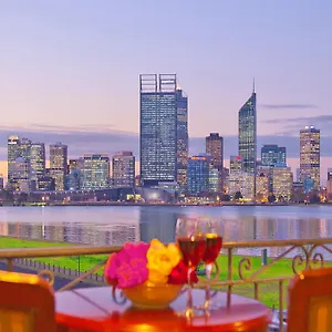 4* Appart hôtel The Peninsula Riverside Serviced